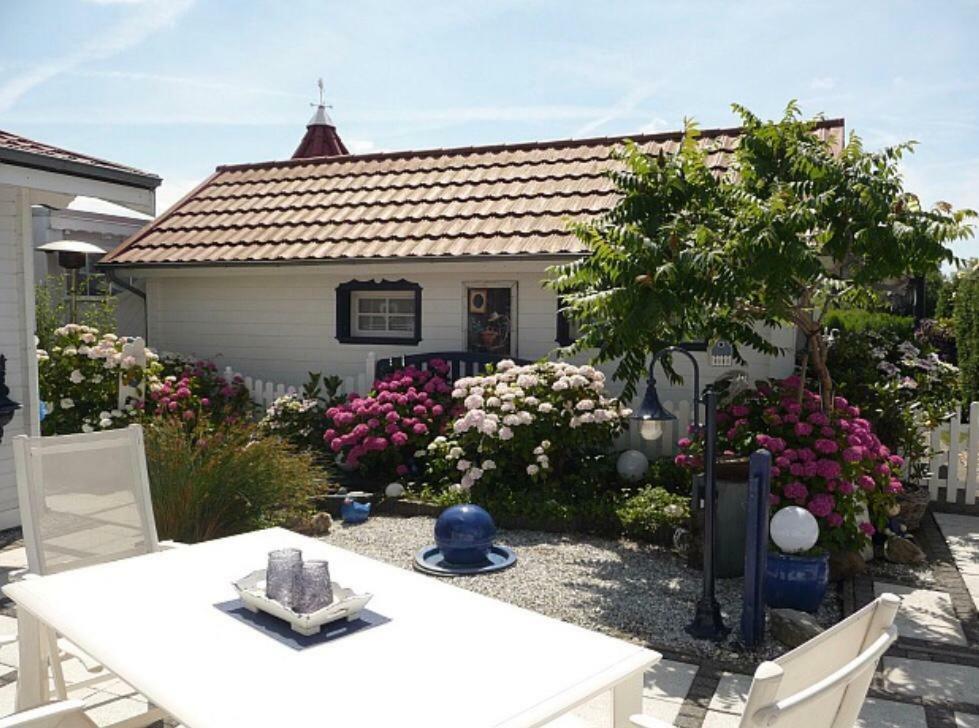Ferienpark Vislust Haus De Graaf Niederlande Ijsselmeer Wervershoof Exterior photo